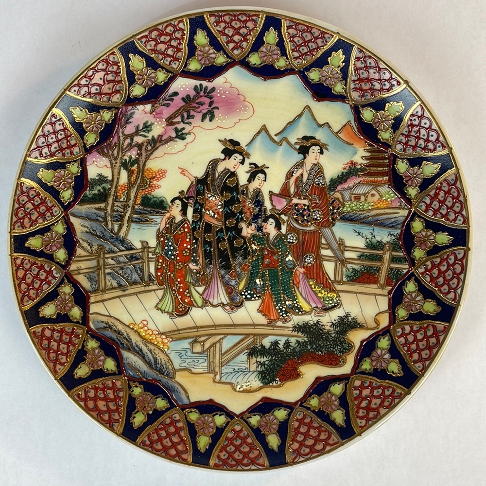 Hand Painted Geisha Decorative Plate